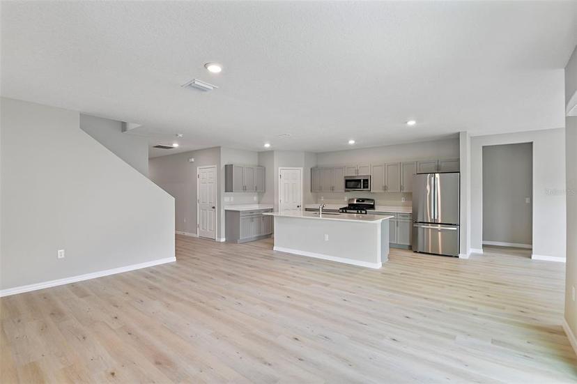 Picture of 12986 Wellspring Drive, Lithia FL 33547