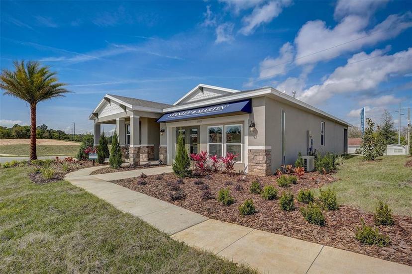 Picture of 34152 Chipping Sparrow Drive, Leesburg FL 34788