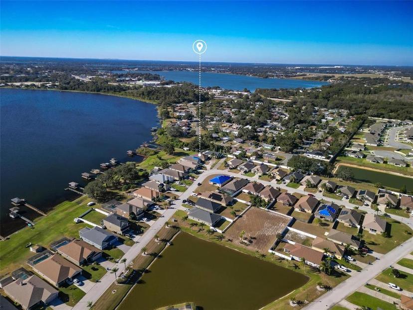 Picture of 4027 Island Lakes Drive, Winter Haven FL 33881