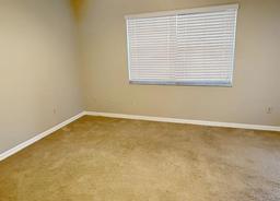 Picture of 33042 Lake Bend Circle, Leesburg, FL 34788
