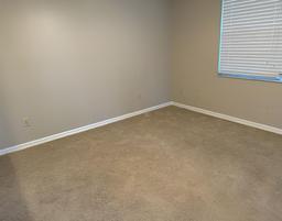 Picture of 33042 Lake Bend Circle, Leesburg, FL 34788