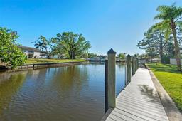 Picture of 608 69Th Avenue W, Bradenton, FL 34207