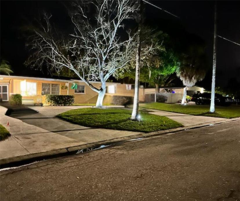 Picture of 4145 Harrisburg Street Ne, St Petersburg FL 33703