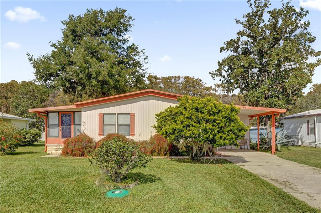Picture of 415 S Timber Trail, Wildwood, FL 34785