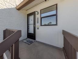 Picture of 694 Bird Bay Drive W Unit 137, Venice, FL 34285