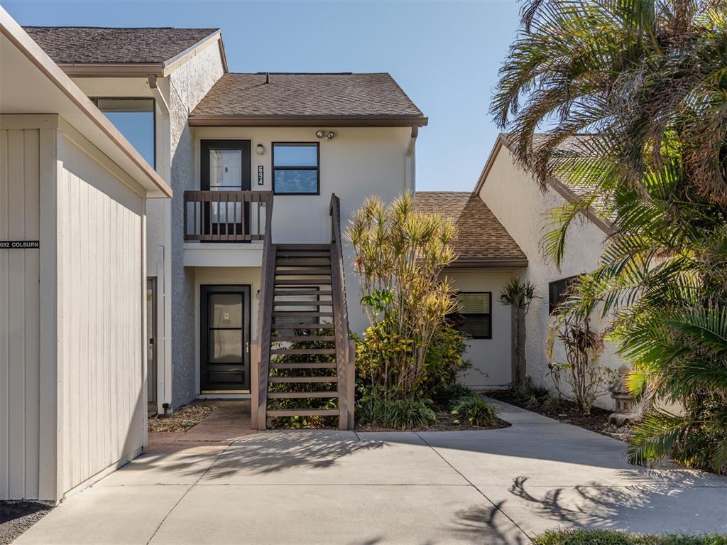 Picture of 694 Bird Bay Drive W Unit 137, Venice, FL 34285