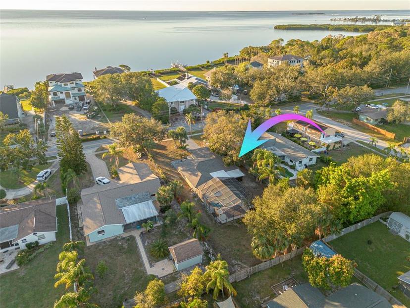 Picture of 911 S Florida Avenue, Tarpon Springs FL 34689