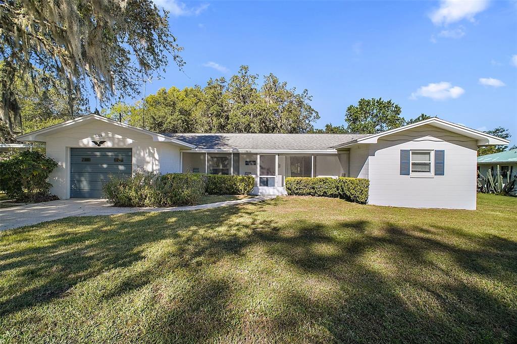 Picture of 5319 Eagles Nest Road, Fruitland Park, FL 34731