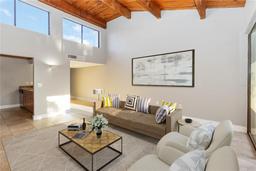 Picture of 510 Cranes Way Unit 306, Altamonte Springs, FL 32701