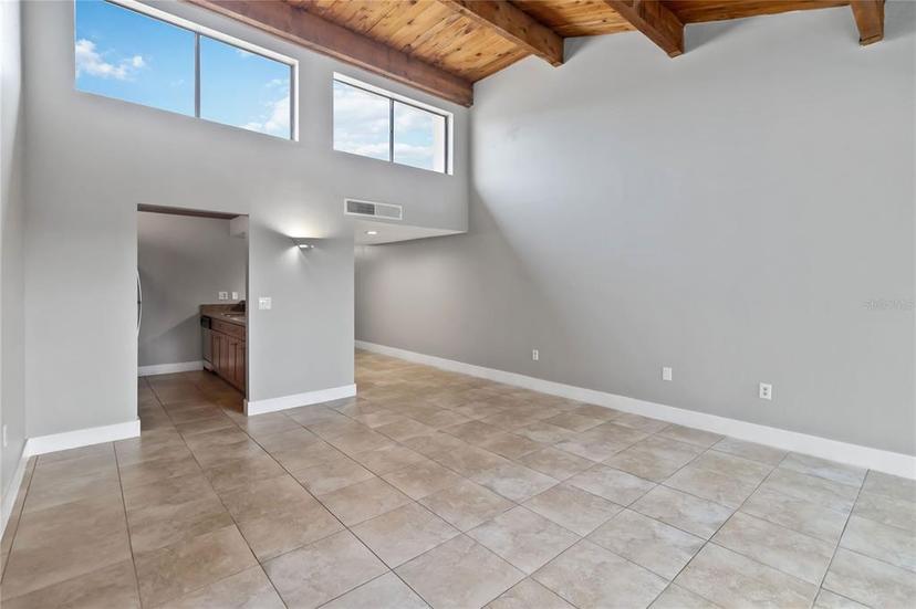 Picture of 510 Cranes Way Unit 306, Altamonte Springs FL 32701
