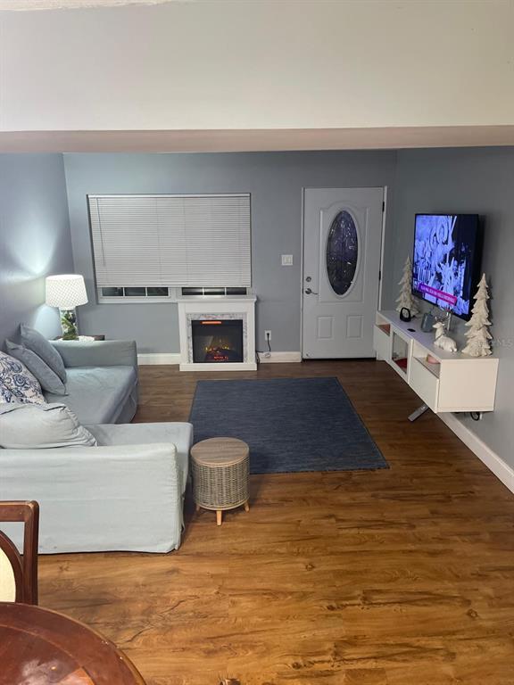 Picture of 7024 Moderna Way, Orlando FL 32822