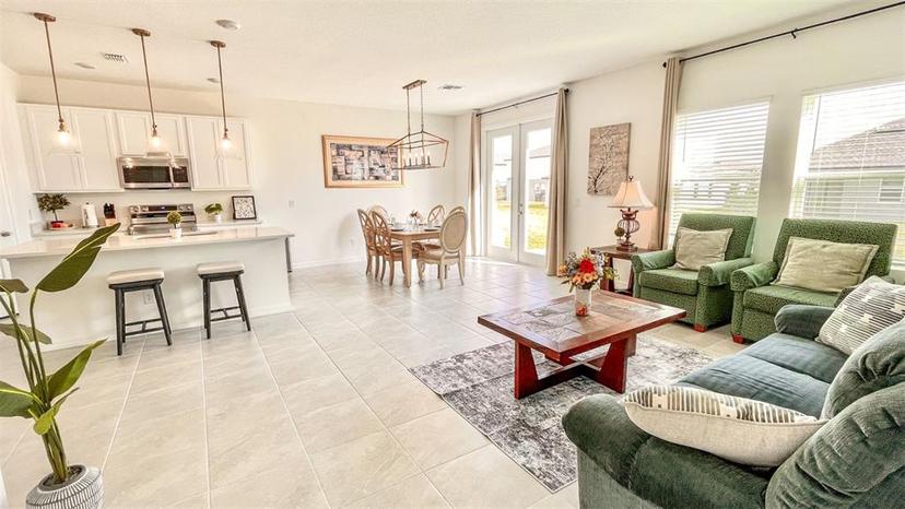 Picture of 2103 Derwent Drive, Davenport FL 33896