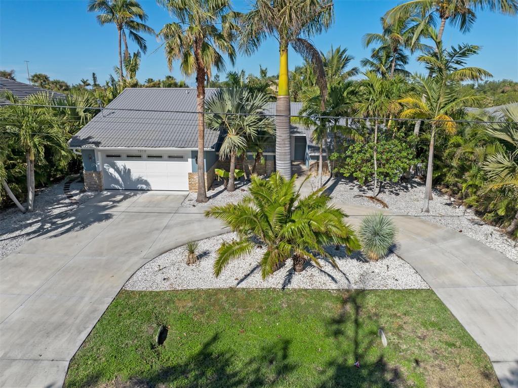 Picture of 1919 Everest Parkway, Cape Coral, FL 33904
