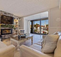Picture of 10540 77Th Terrace Unit 216, Seminole, FL 33772