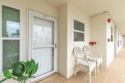 Picture of 6021 Bahia Del Mar Circle Unit 333, St Petersburg, FL 33715