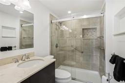 Picture of 1847 Shore Drive S Unit 509, South Pasadena, FL 33707