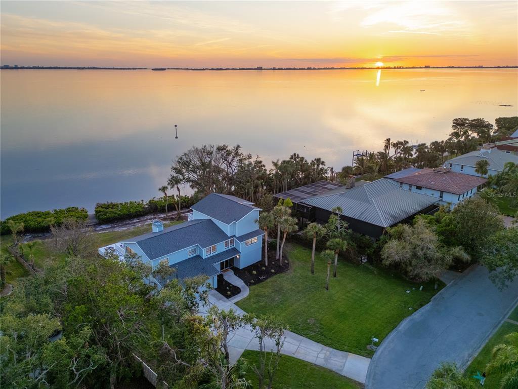 Picture of 3804 Bayside Drive, Bradenton, FL 34210