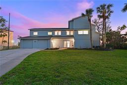 Picture of 3804 Bayside Drive, Bradenton, FL 34210