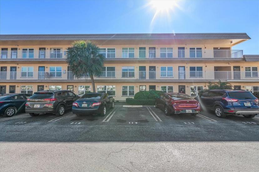 Picture of 6400 46Th Avenue N Unit 119, Kenneth City FL 33709