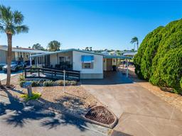 Picture of 110 W Saint Annes Circle, Apollo Beach, FL 33572