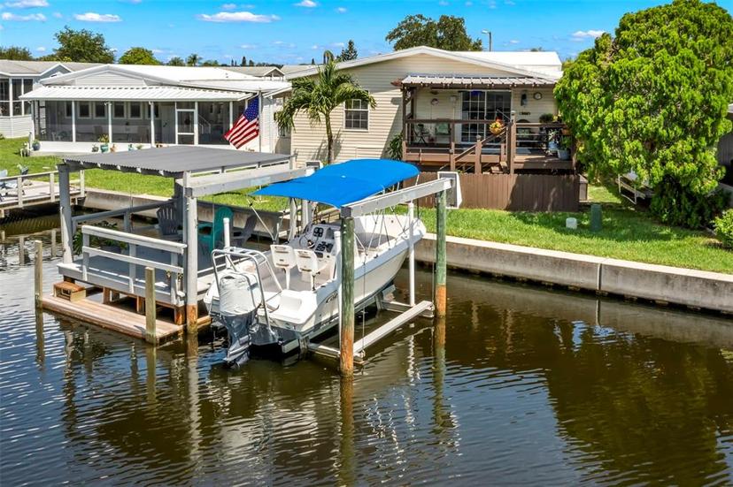 Picture of 514 Mount Oak Avenue Ne Unit 741, St Petersburg FL 33702