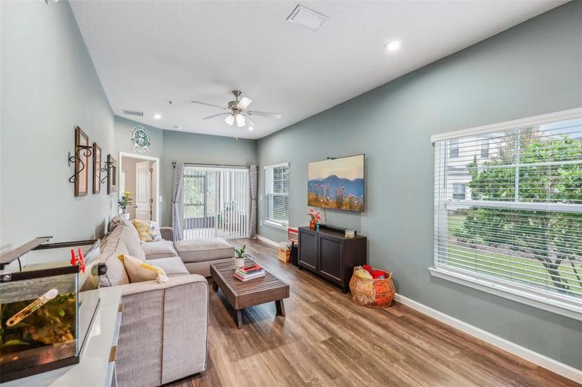 Picture of 2920 Oak Park Way Apt A, Orlando FL 32822