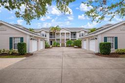 Picture of 905 Addington Court Unit 203, Venice, FL 34293