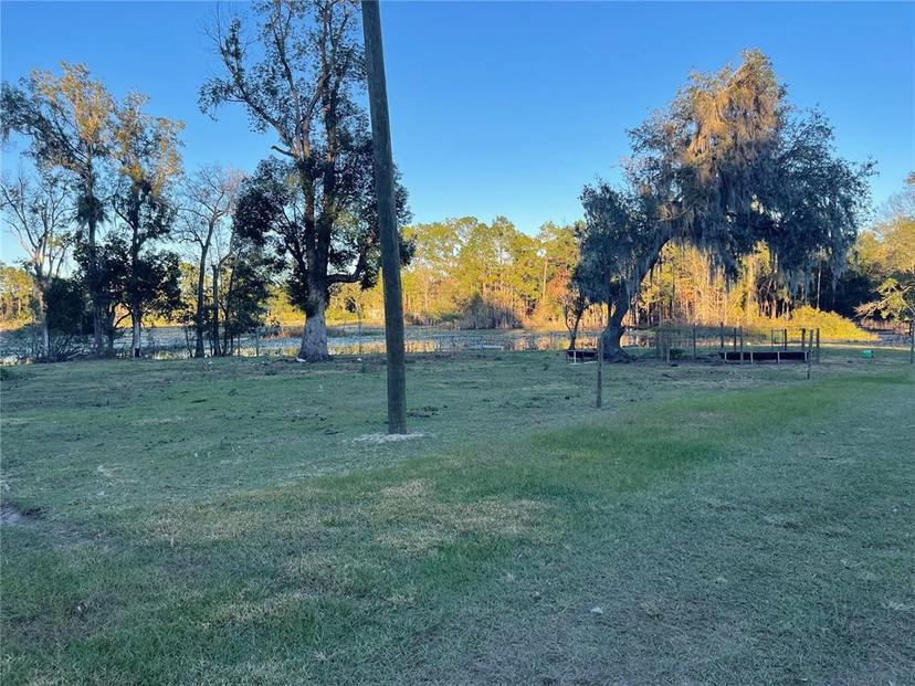 Picture of 353 Vannote Road, Pierson FL 32180