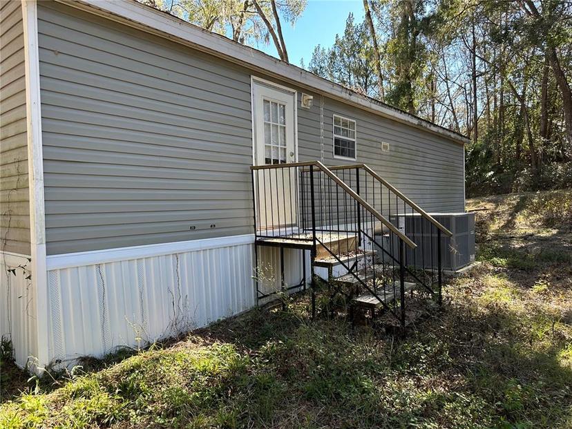 Picture of 640 SE 10Th St, Williston FL 32696