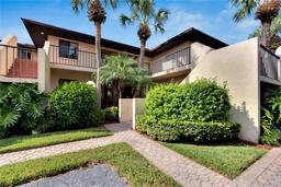 Picture of 3415 Wild Oak Bay Boulevard Unit 427, Bradenton, FL 34210