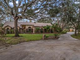 Picture of 11201 Kerry Hills Court, Riverview, FL 33569