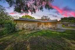 Picture of 2640 Westchester Drive N, Clearwater, FL 33761