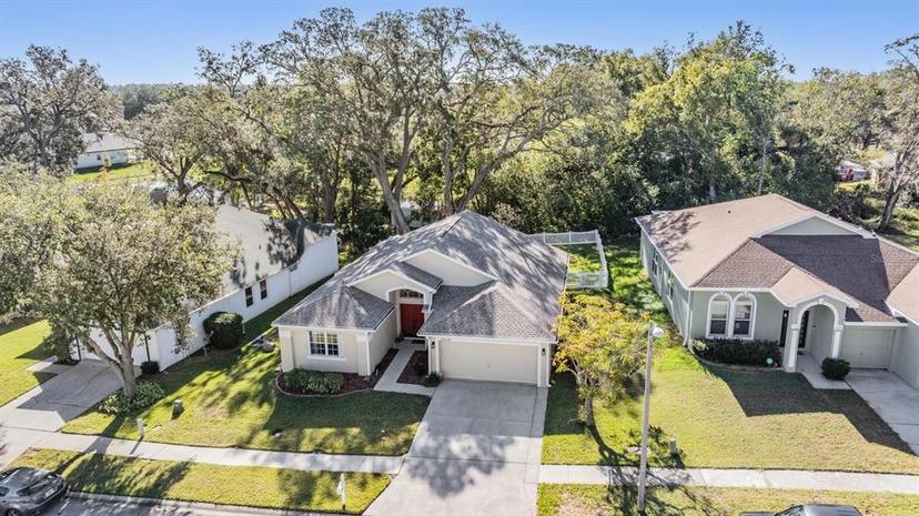 Picture of 35608 Welby Court, Zephyrhills FL 33541