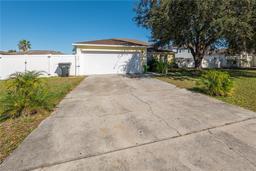 Picture of 362 Dundee Dr, Kissimmee, FL 34759