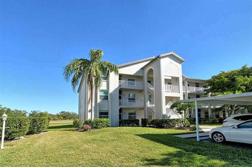 Picture of 8755 Olde Hickory Avenue Unit 7101, Sarasota FL 34238