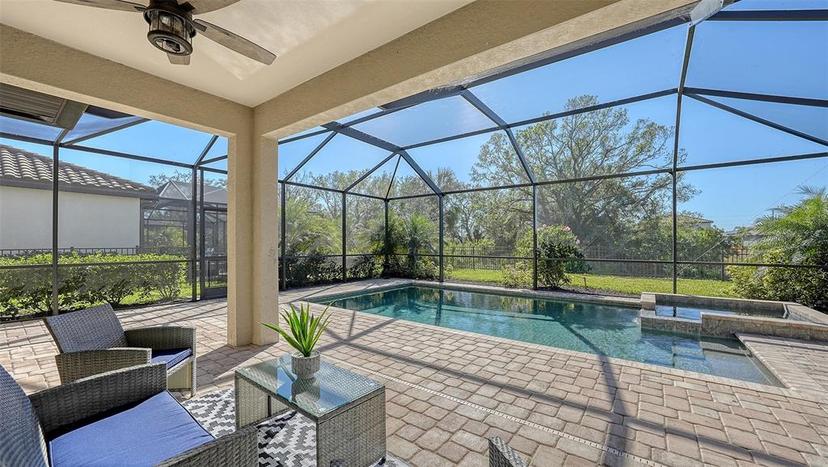 Picture of 17923 Polo Trail, Bradenton FL 34211