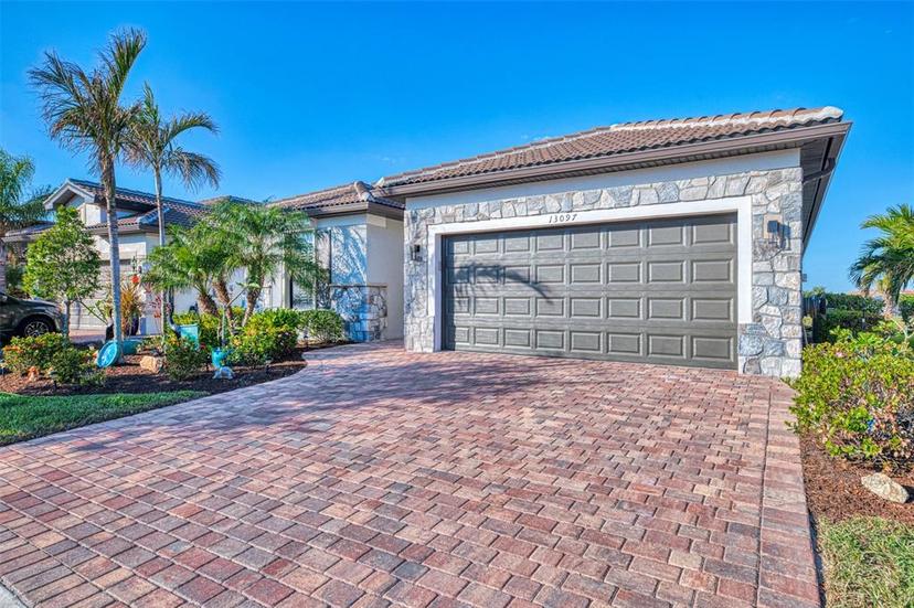 Picture of 13097 Rinella Street, Venice FL 34293