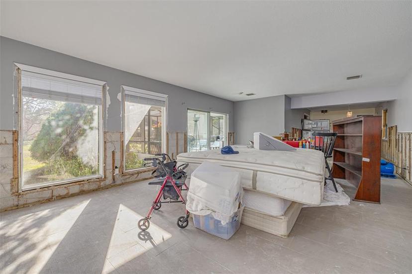 Picture of 775 Pennsylvania Avenue, Palm Harbor FL 34683