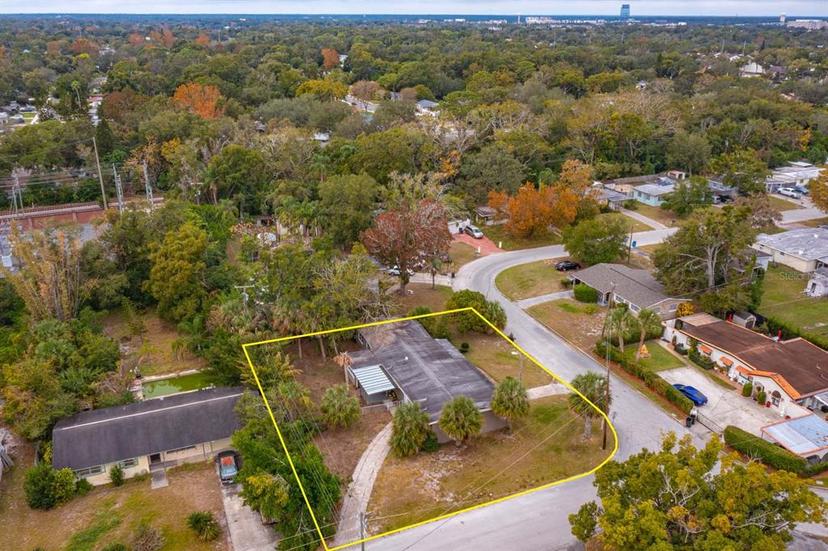 Picture of 133 E Lauren Court, Fern Park FL 32730