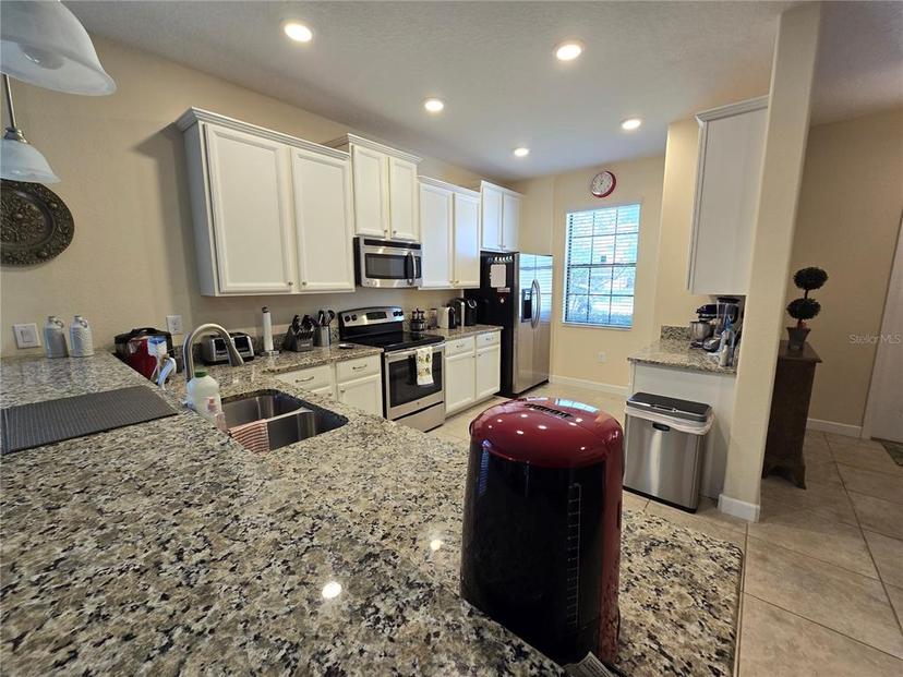 Picture of 9037 Shadow Mountain Street, Davenport FL 33896
