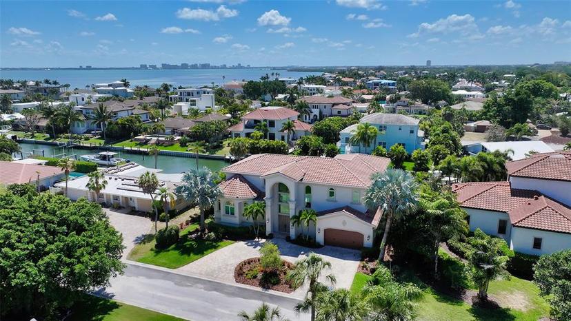 Picture of 510 Bowsprit Lane, Longboat Key FL 34228