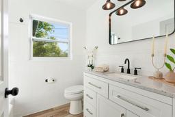 Picture of 523 Deville Drive E, Largo, FL 33771