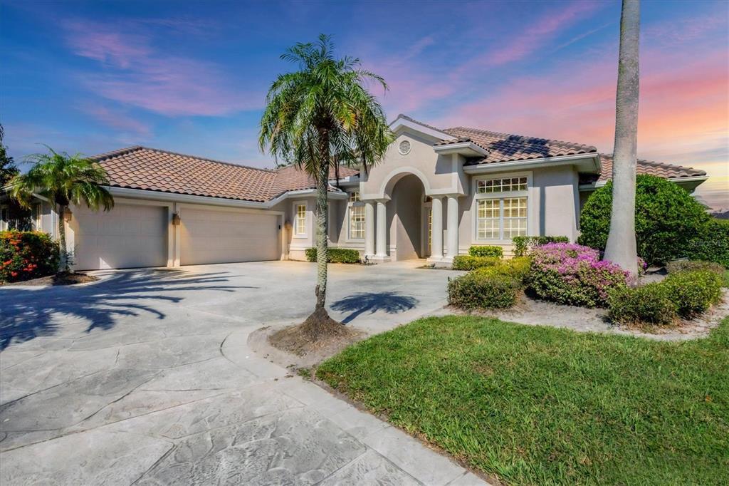 Picture of 4211 Palacio Drive, Sarasota, FL 34238