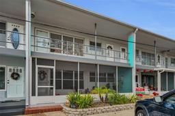 Picture of 4152 55 Way N Unit 1030, Kenneth City, FL 33709