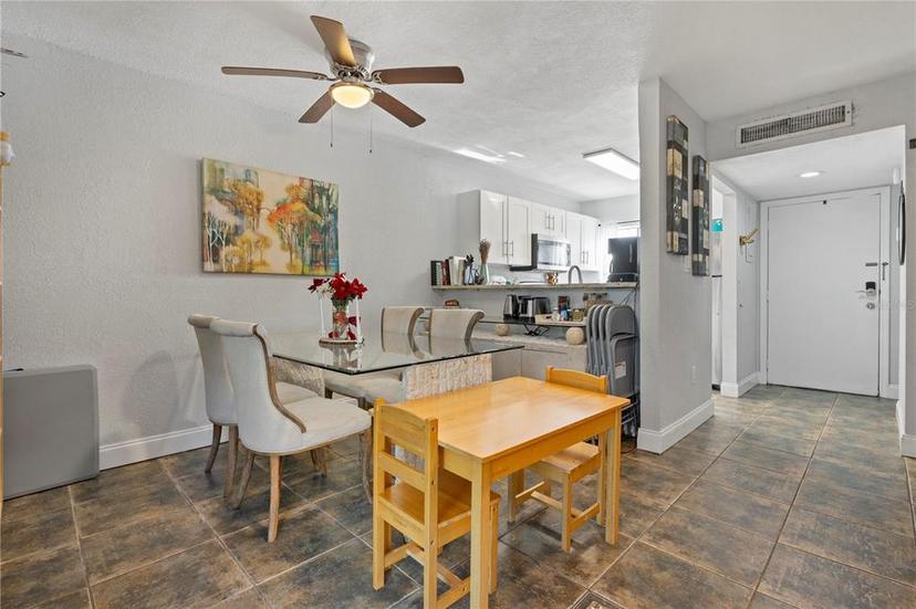 Picture of 126 Scottsdale Square Unit 126, Winter Park FL 32792