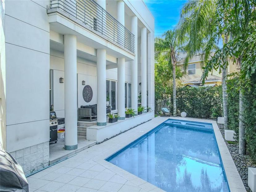 Picture of 2711 W Trilby Avenue, Tampa FL 33611