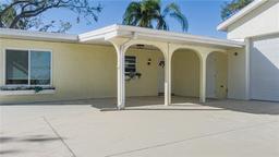 Picture of 703 32Nd Street Court E, Bradenton, FL 34208