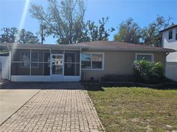 Picture of 3914 W Gray Street, Tampa, FL 33609
