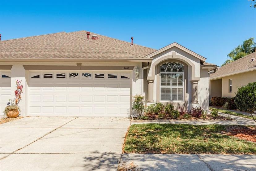 Picture of 19409 Weymouth Drive, Land O Lakes FL 34638