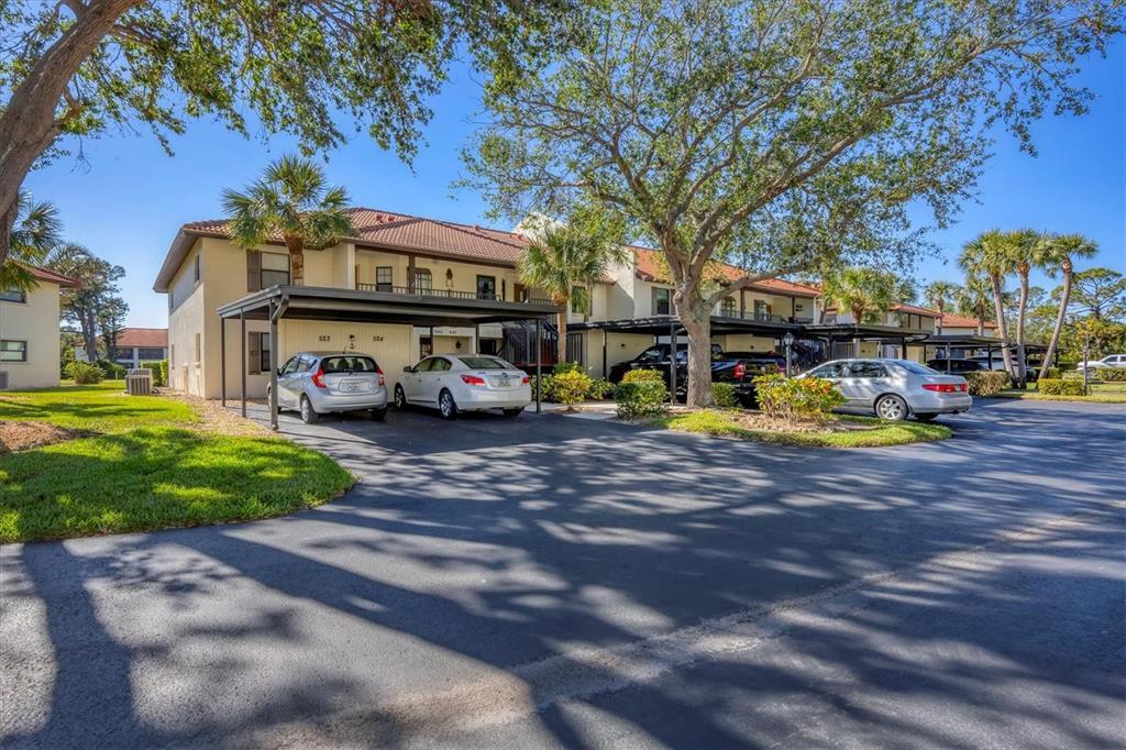 Picture of 520 Pine Hollow Circle Unit 520, Englewood, FL 34223